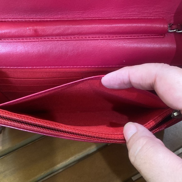 CHANEL WOC Wallet on chain lambskin crossbody - Picture 10 of 15